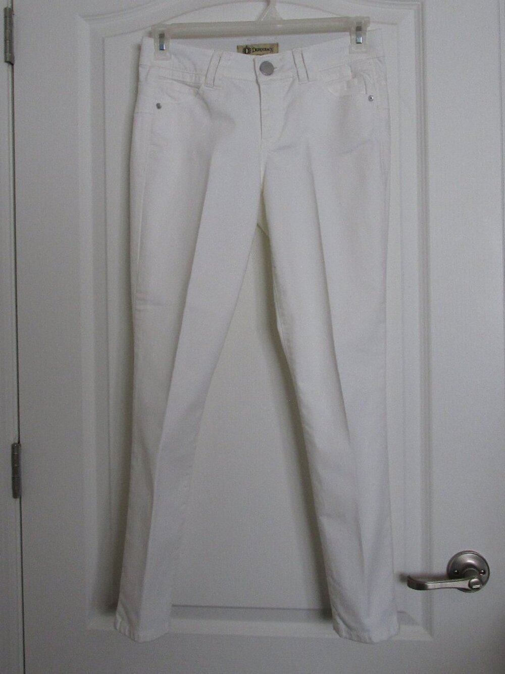 cropped/petite white summer jeans
